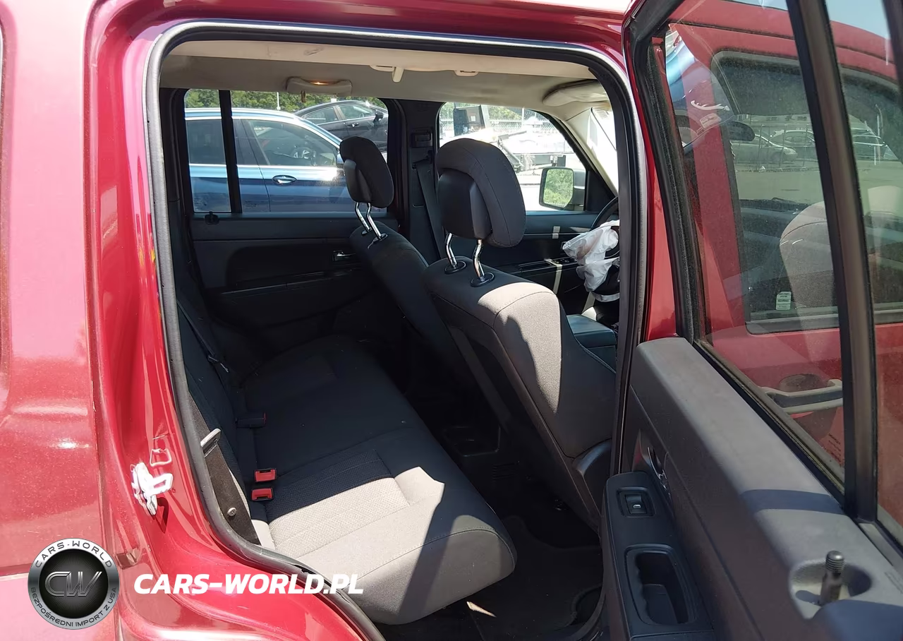 2011 Jeep Liberty Sport VIN:1J4PN2GK3BW532985 - 8