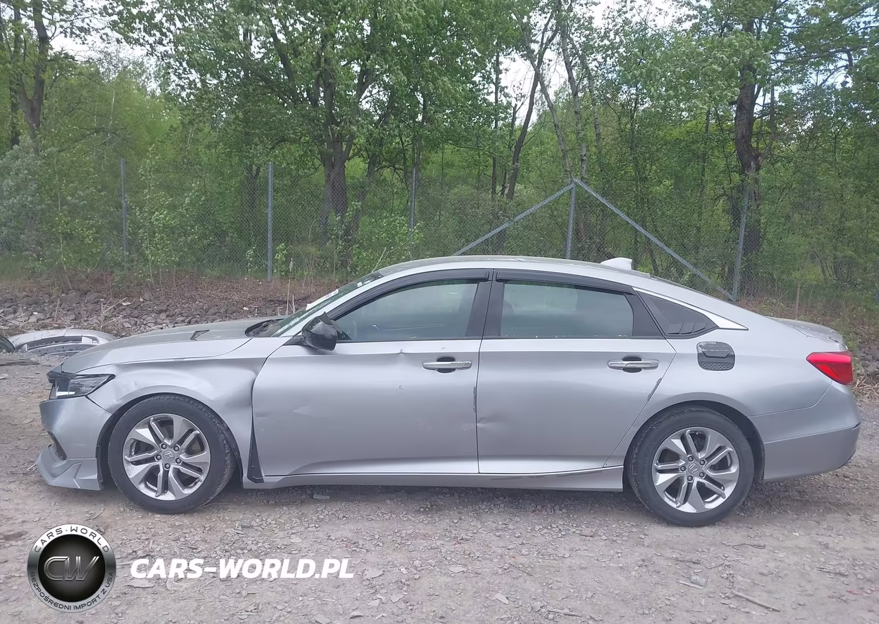 2018 Honda Accord Sport VIN:1HGCV1F39JA257337 - 15