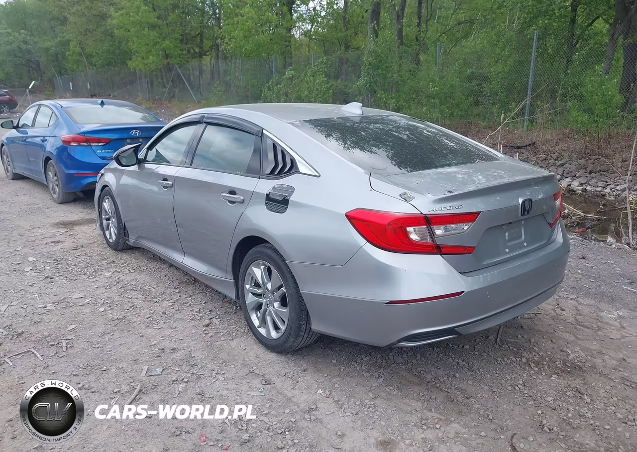 2018 Honda Accord Sport VIN:1HGCV1F39JA257337 - 3