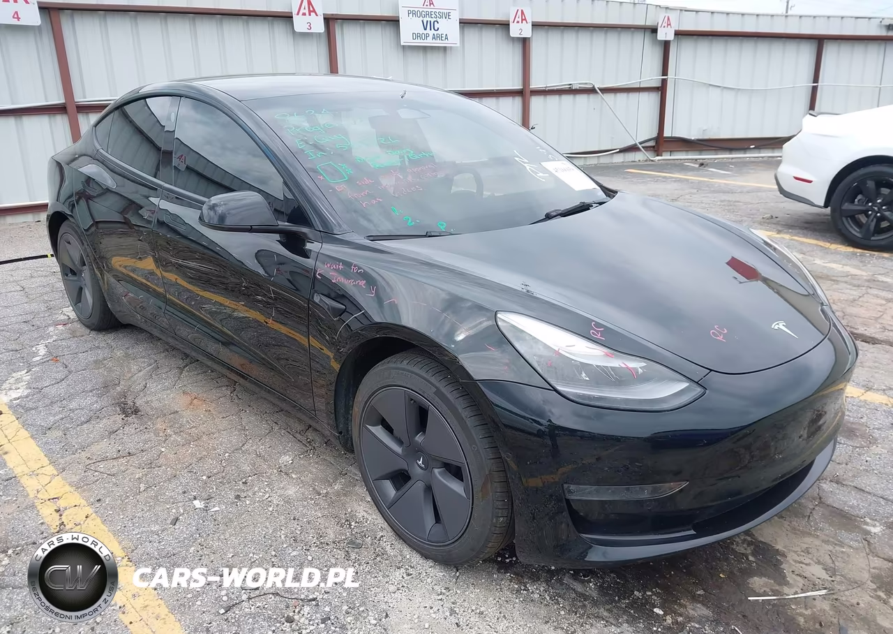 2021 Tesla Model 3 Standard Range Plus Rear-Wheel Drive – zdjęcie 1 z 18