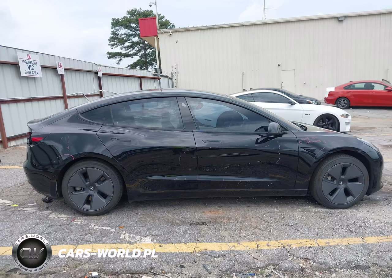 2021 Tesla Model 3 Standard Range Plus Rear-Wheel Drive VIN:5YJ3E1EA7MF092253 - 13