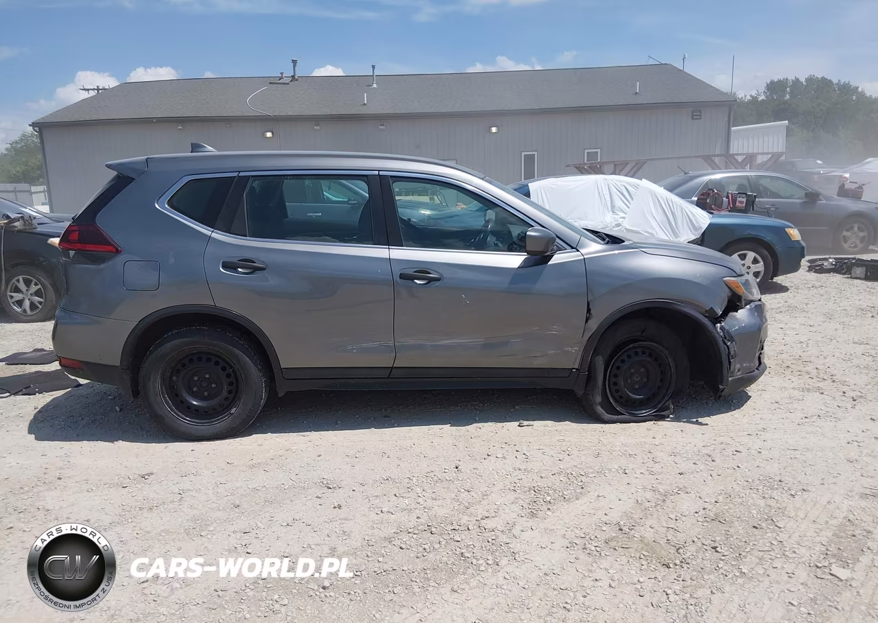2018 Nissan Rogue S VIN:5N1AT2MV3JC729036 - 13