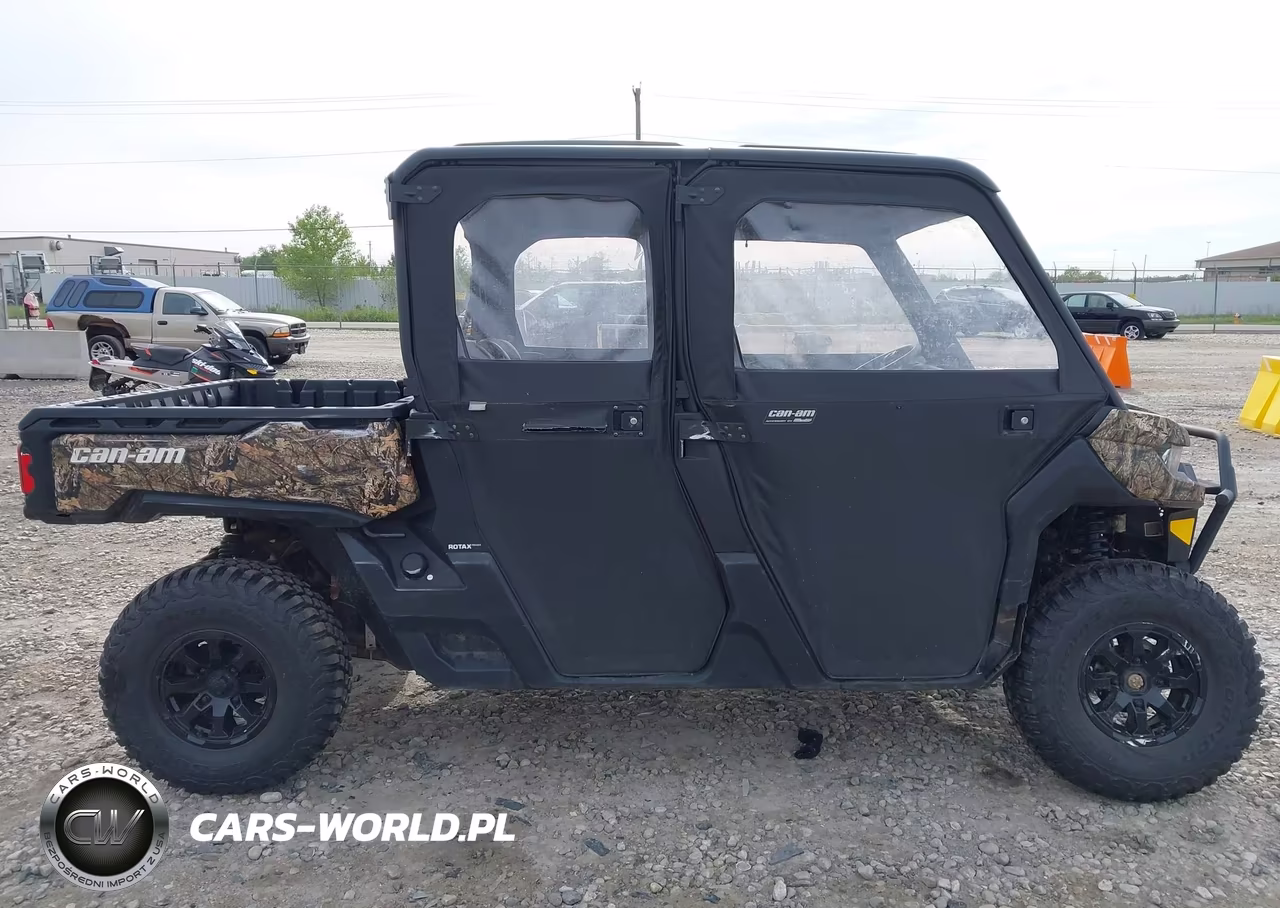 2022 Can-Am Defender Max Xt Hd10