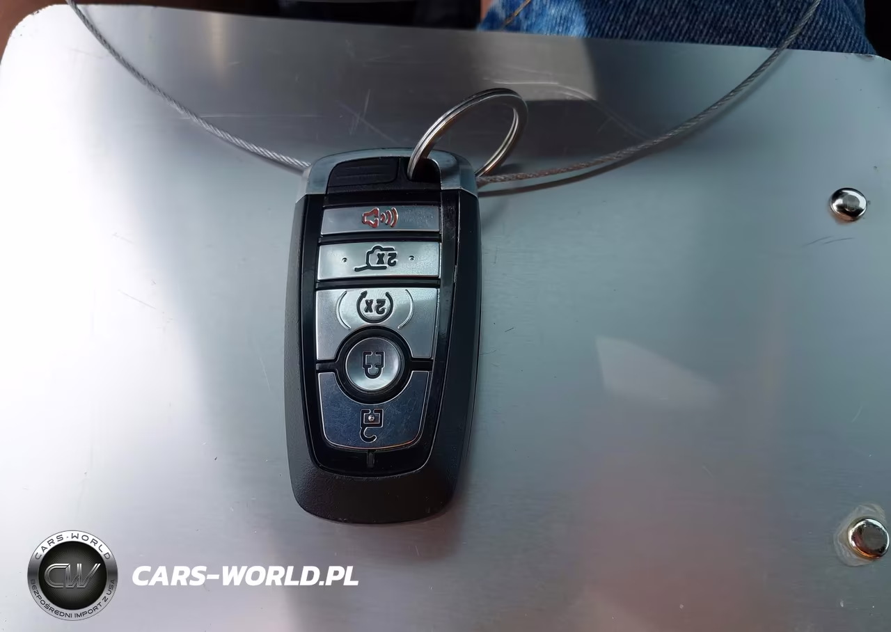 2019 Ford Explorer Xlt VIN:1FM5K8D86KGA50650 - 11