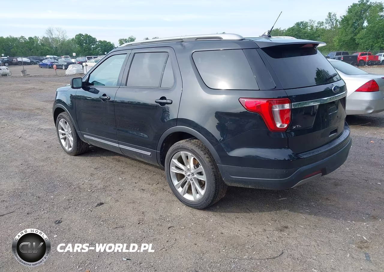 2019 Ford Explorer Xlt VIN:1FM5K8D86KGA50650 - 3