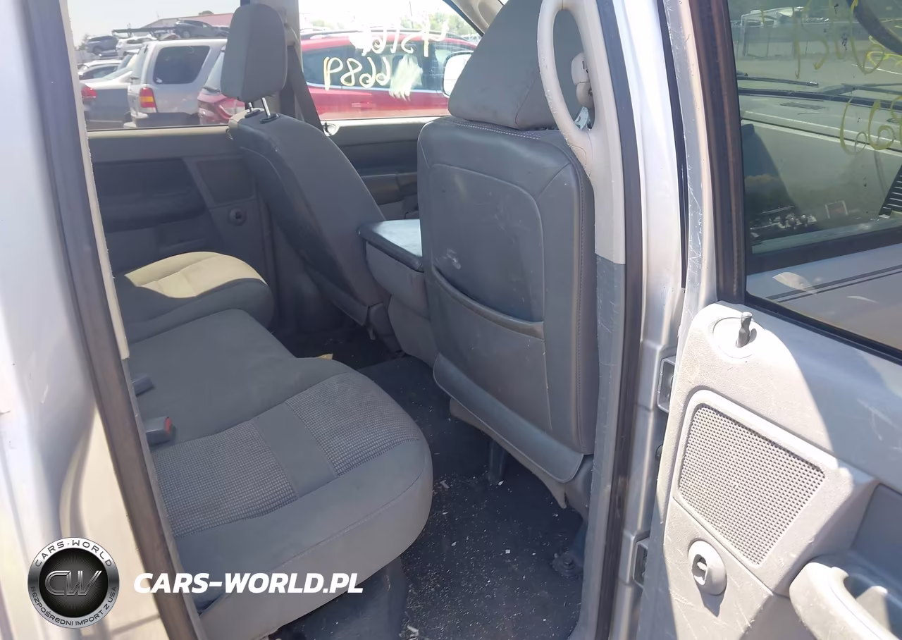 2007 Dodge Ram 1500 Slt VIN:1D7HU18P27J560935 - 8