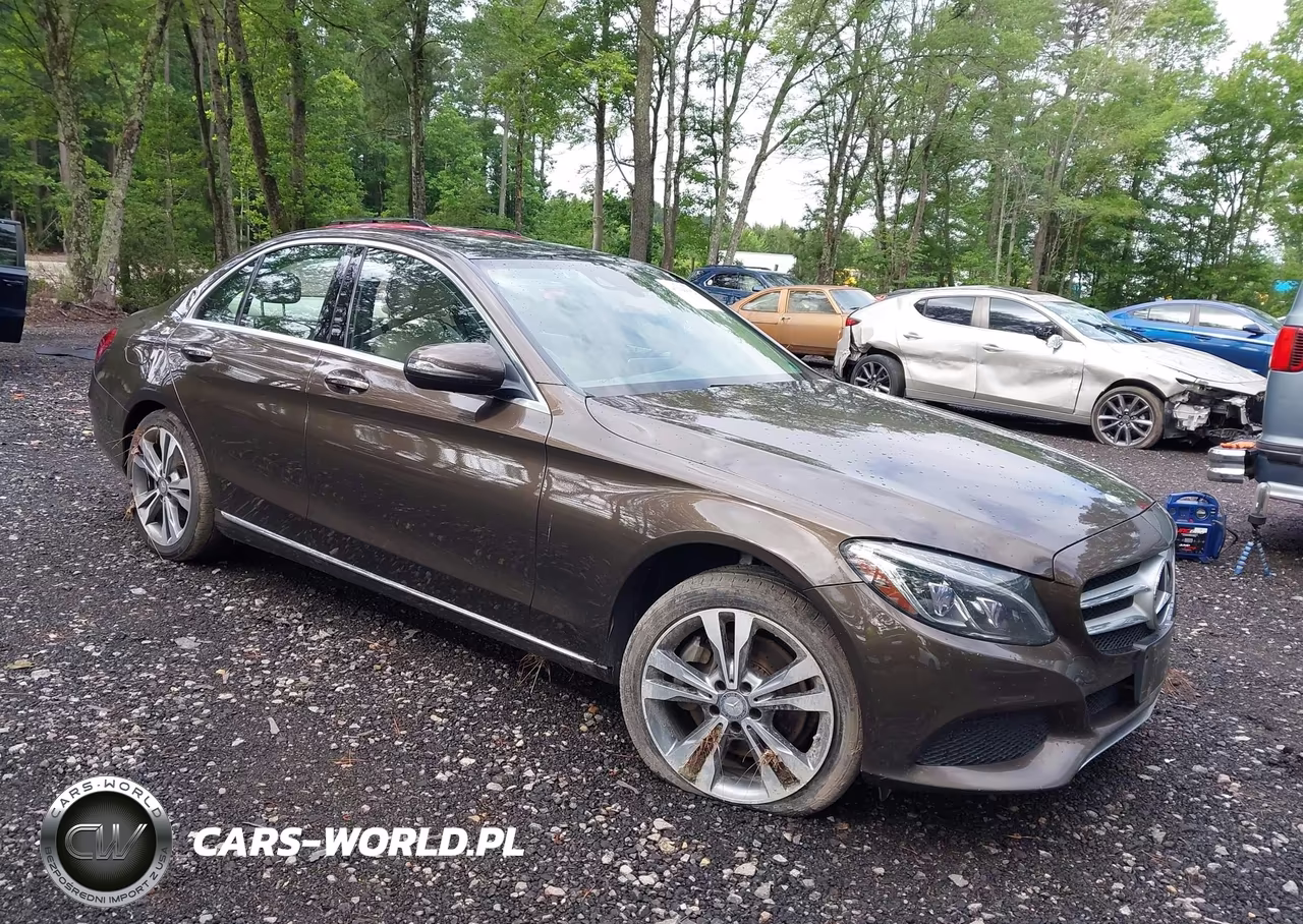 2016 Mercedes-Benz C-Class C 300 – zdjęcie 1 z 16