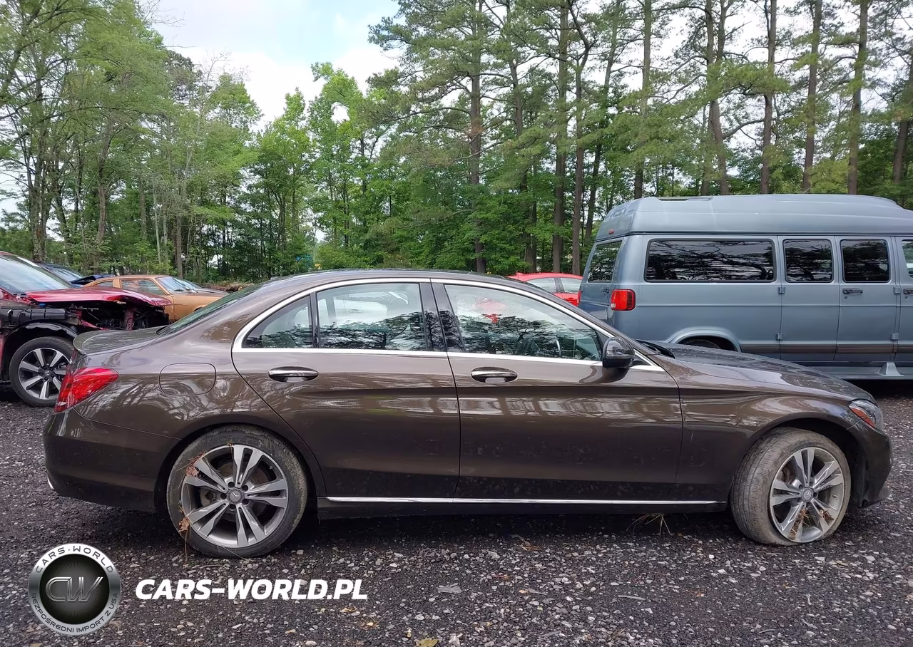 2016 Mercedes-Benz C-Class C 300 VIN:WDDWF4KBXGR140177 - 13