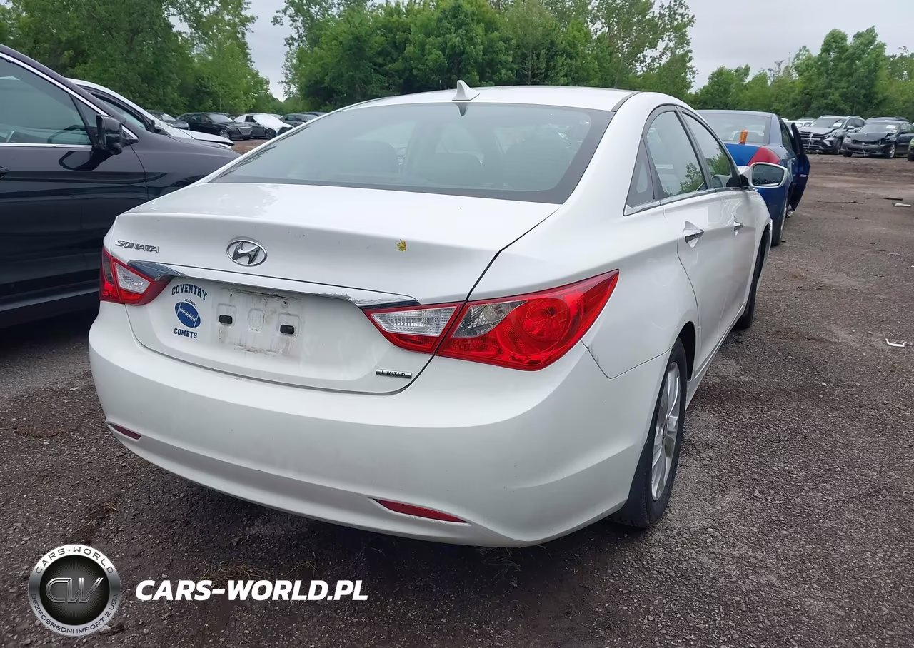 2011 Hyundai Sonata Limited VIN:5NPEC4AC1BH260409 - 4