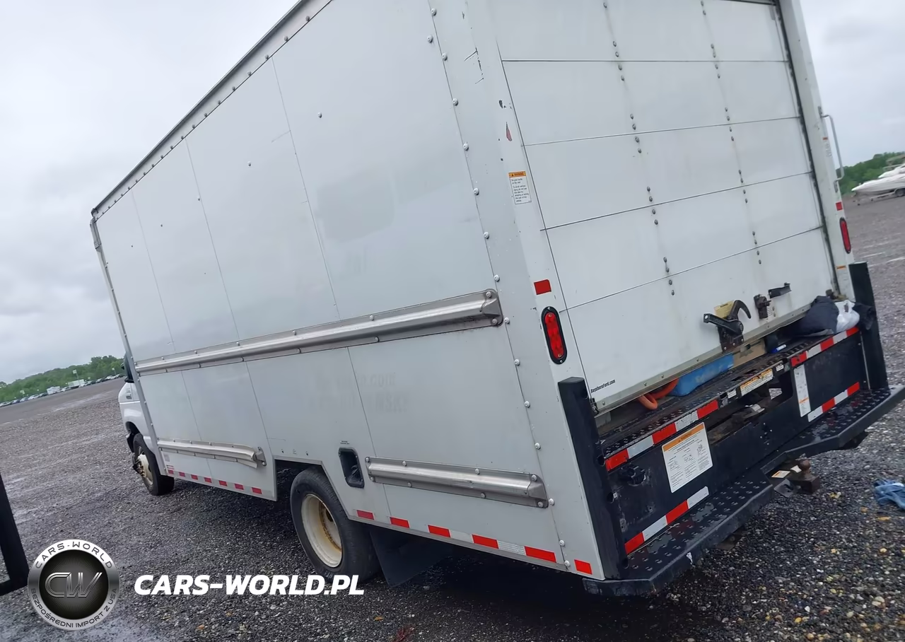 2017 Ford E-350 Cutaway VIN:1FDWE3FS5HDC42126 - 13