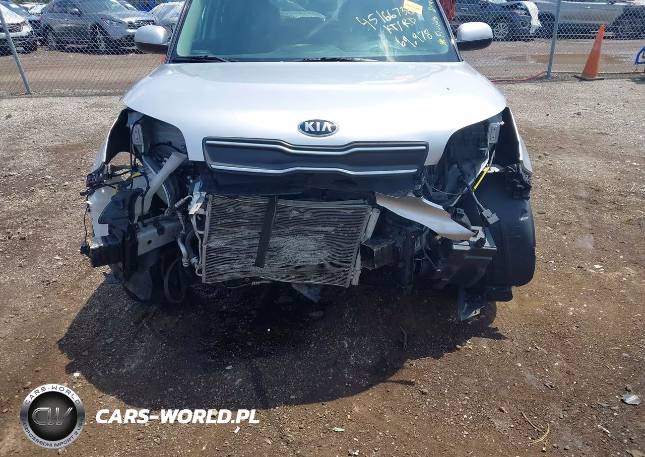 2018 Kia Soul VIN:KNDJN2A25J7561062 - 6