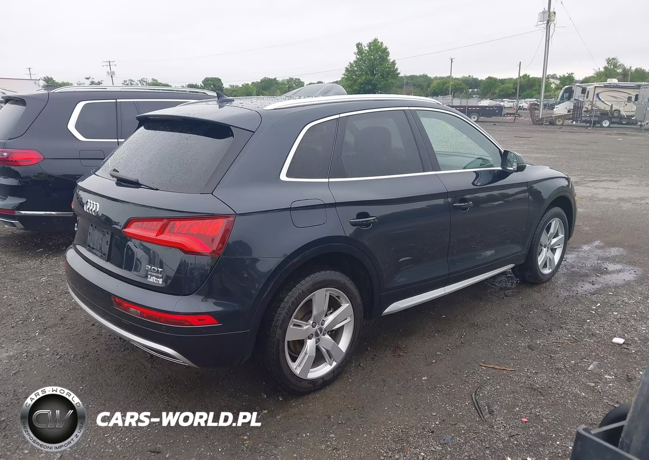 2018 Audi Q5 2.0T Premium-2.0T Tech Premium VIN:WA1BNAFY8J2181555 - 4