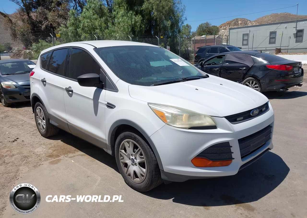 2015 Ford Escape S