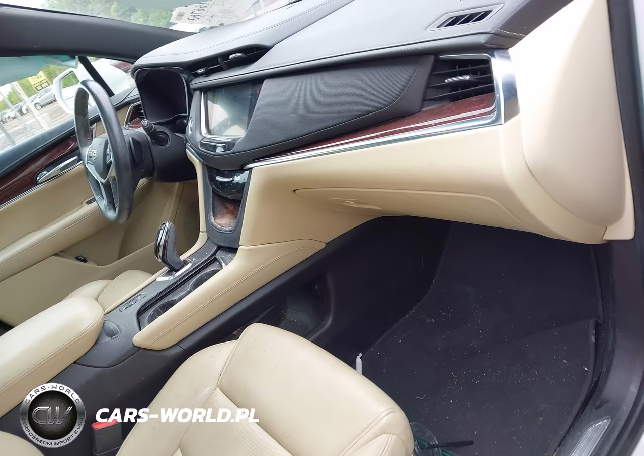 2017 Cadillac Xt5 Premium Luxury VIN:1GYKNERS6HZ149316 - 4