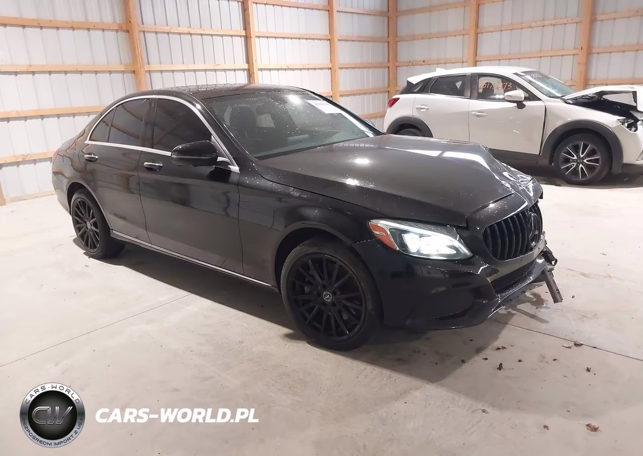 2018 Mercedes-Benz C 300 4Matic – zdjęcie 1 z 16