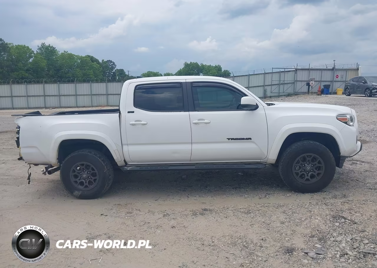 2018 Toyota Tacoma Sr5 V6 VIN:3TMAZ5CN6JM067473 - 13