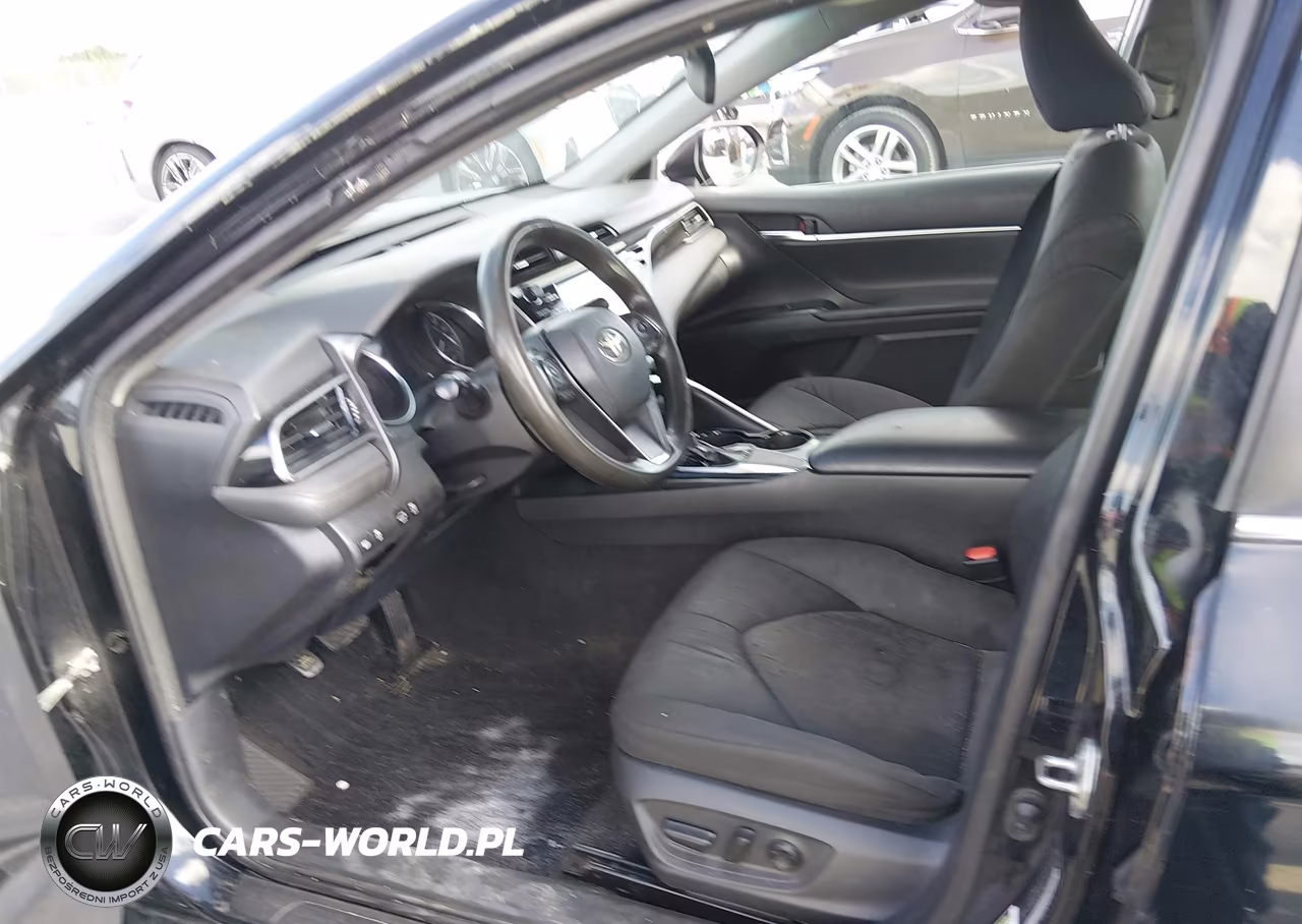 2019 Toyota Camry Le VIN:4T1B11HK8KU785344 - 5