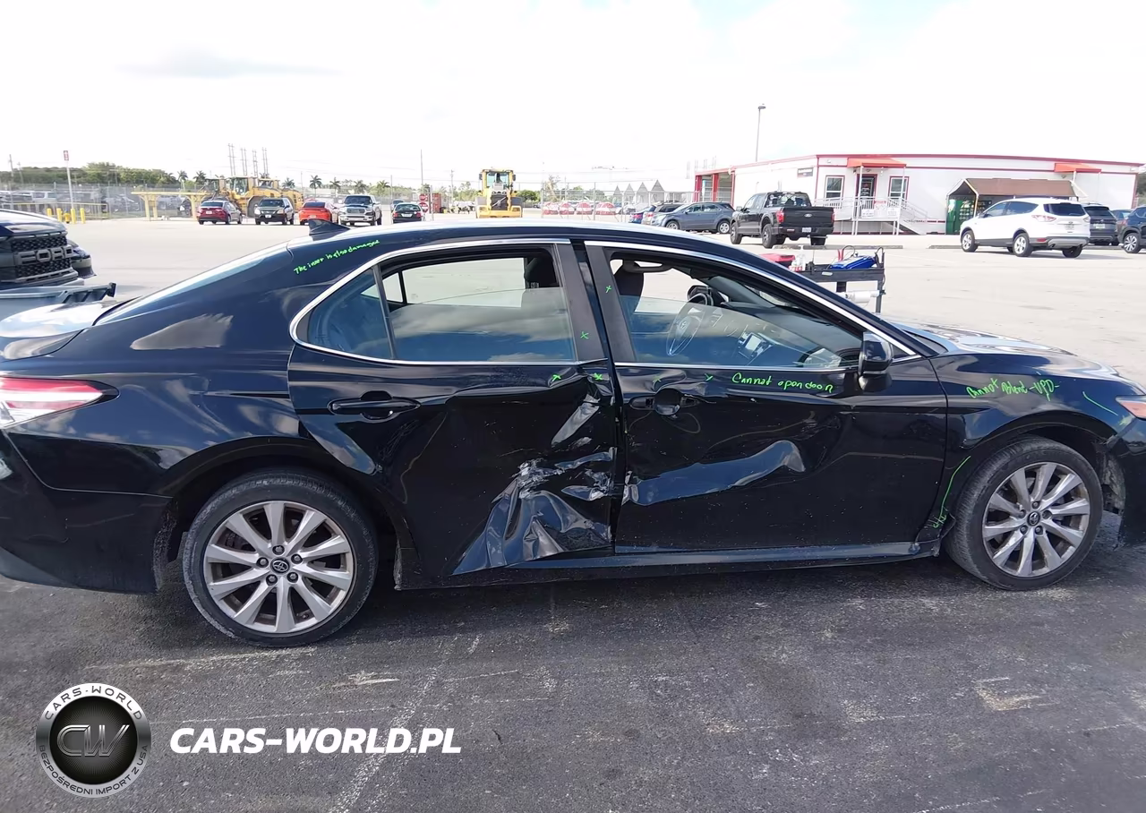 2019 Toyota Camry Le VIN:4T1B11HK8KU785344 - 6