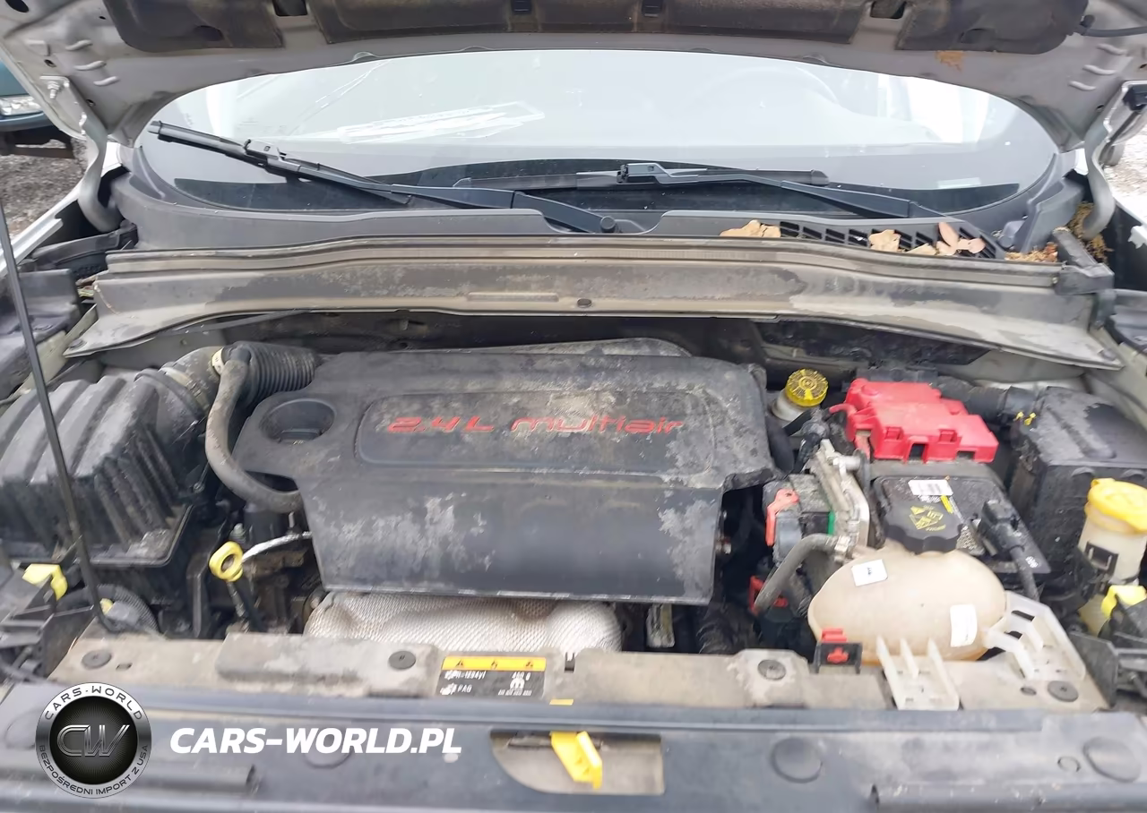 2018 Jeep Renegade Latitude VIN:ZACCJBBB6JPJ19328 - 10