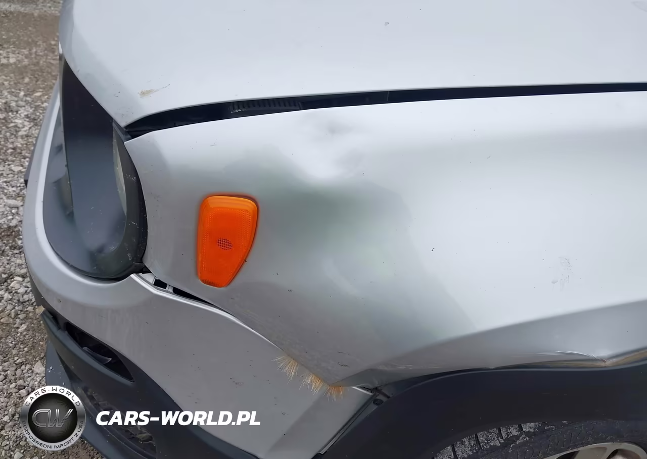 2018 Jeep Renegade Latitude VIN:ZACCJBBB6JPJ19328 - 17