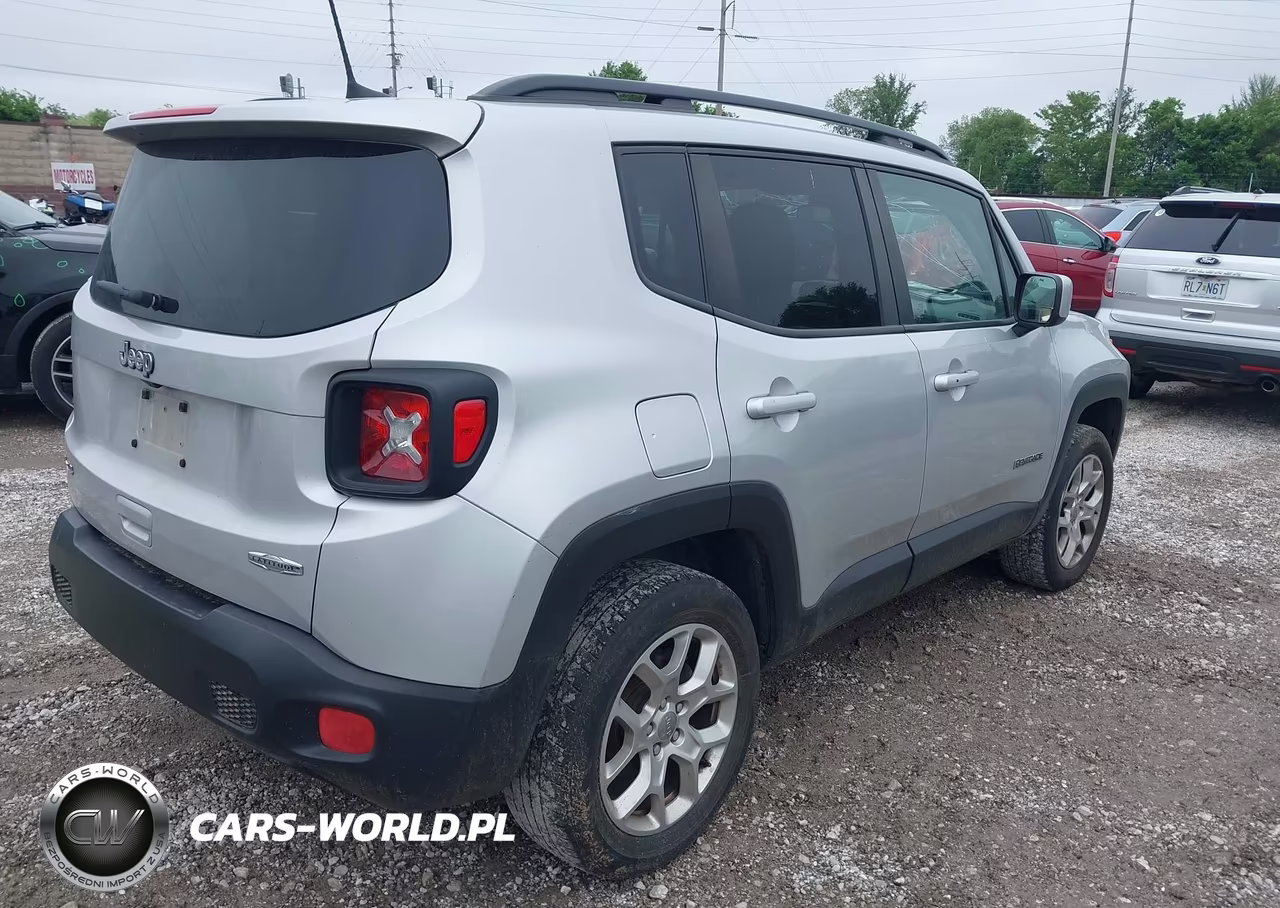 2018 Jeep Renegade Latitude VIN:ZACCJBBB6JPJ19328 - 4