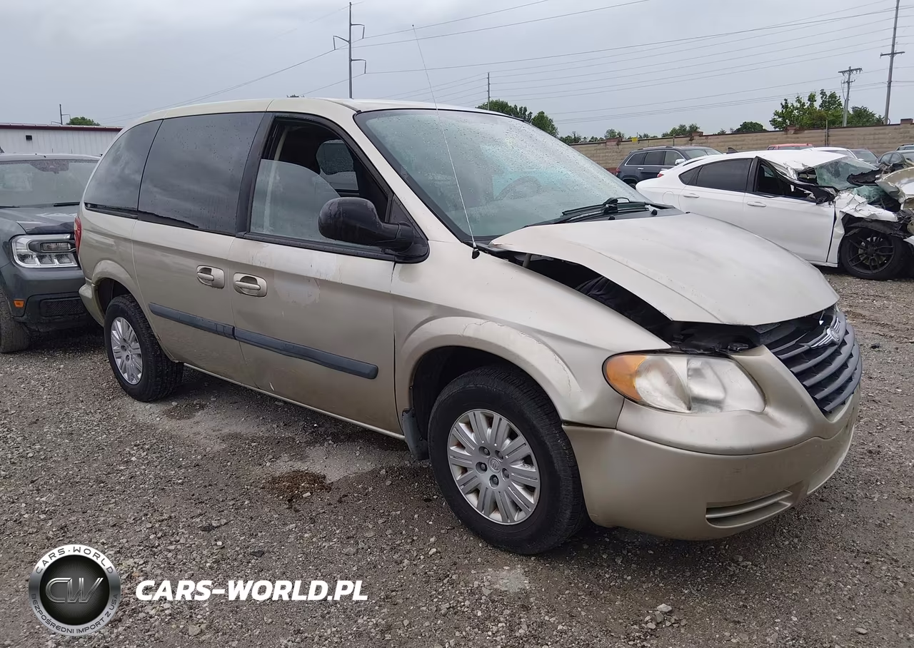 2005 Chrysler Town & Country