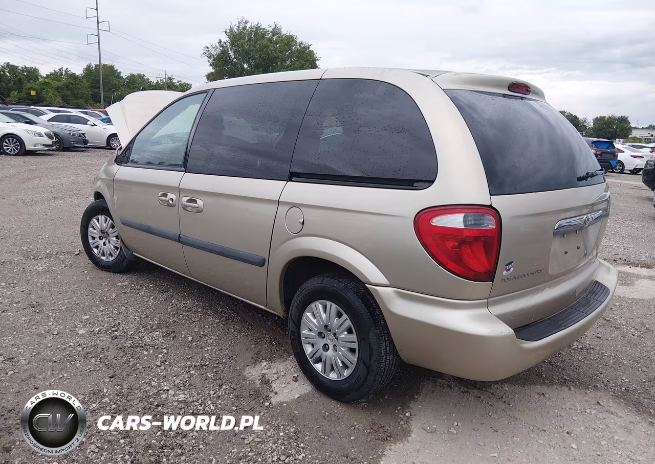 2005 Chrysler Town & Country VIN:1C4GP45R05B438585 - 3