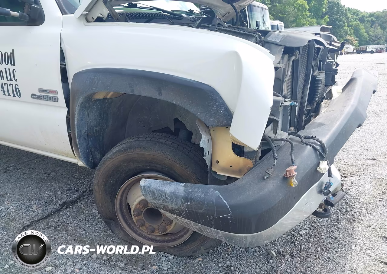 2005 Chevrolet Silverado 3500 Work Truck VIN:1GCJC39295E303340 - 14