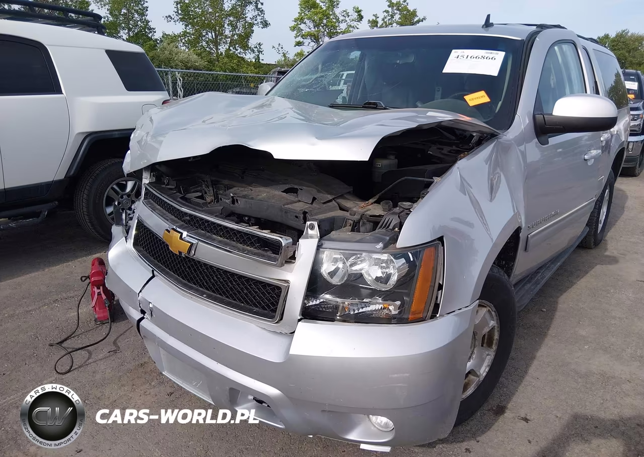 2013 Chevrolet Suburban 1500 Lt VIN:1GNSKJE72DR308570 - 6