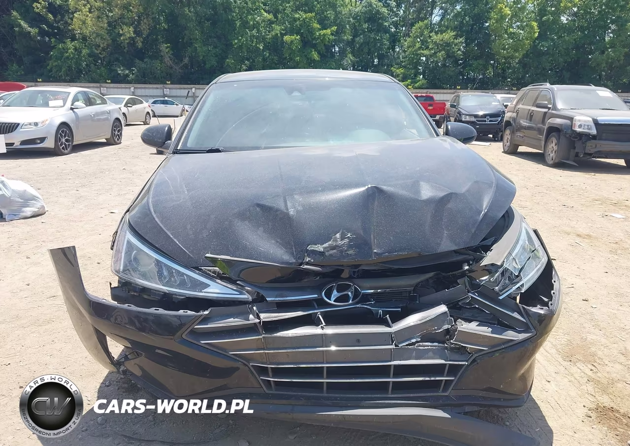 2020 Hyundai Elantra Sel VIN:5NPD84LF3LH584631 - 12