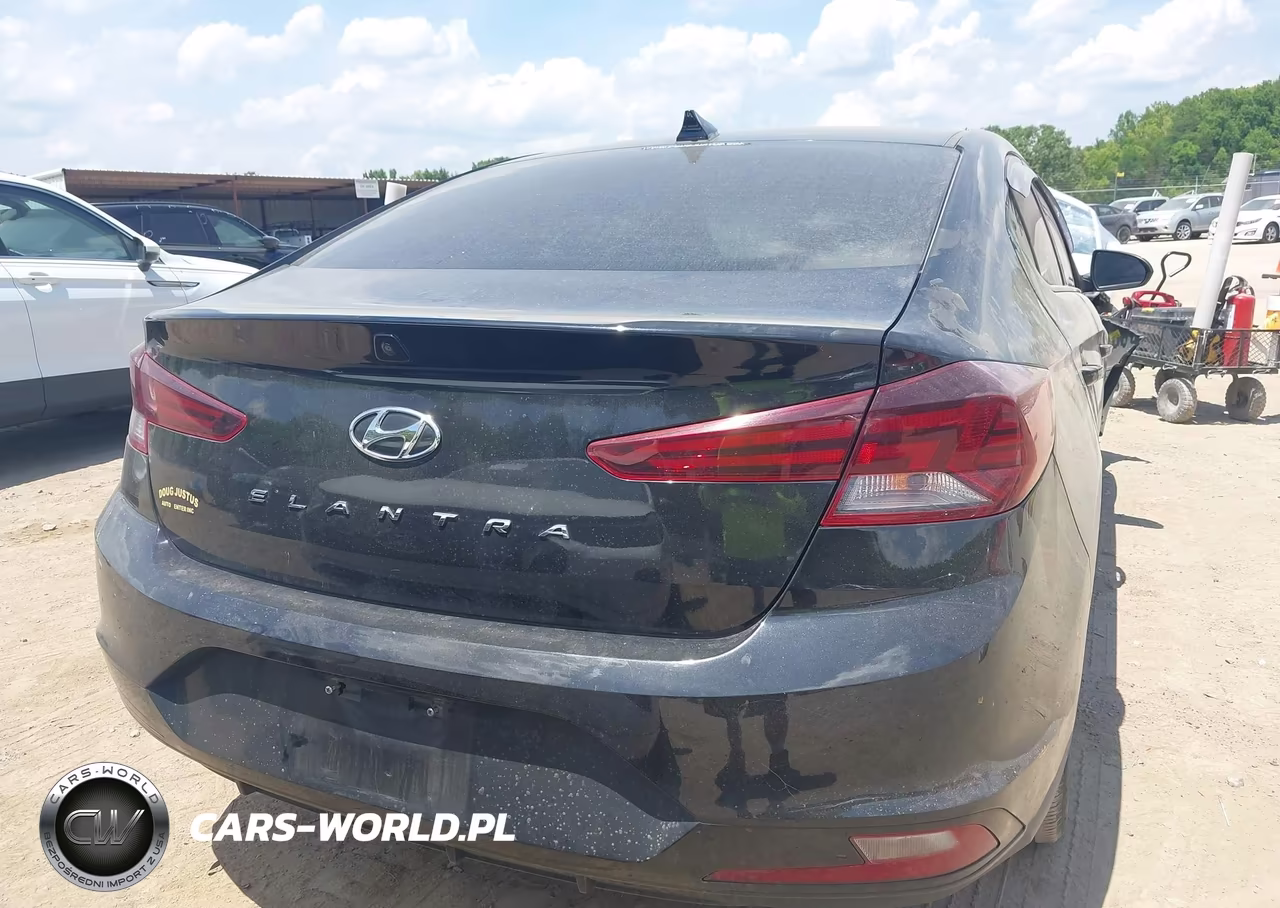 2020 Hyundai Elantra Sel VIN:5NPD84LF3LH584631 - 16