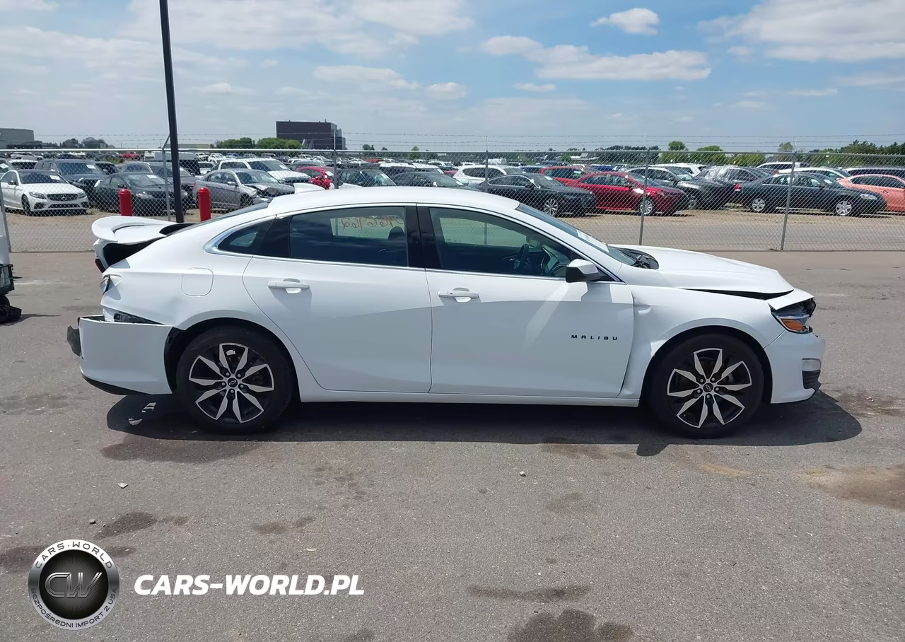 2021 Chevrolet Malibu Fwd Rs VIN:1G1ZG5ST6MF027254 - 14