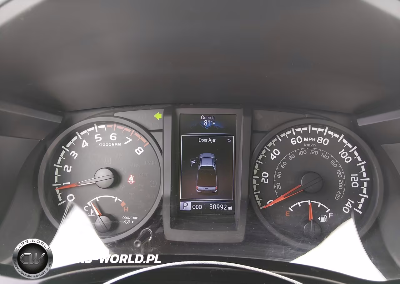 2018 Toyota Tacoma Sr VIN:5TFRX5GN1JX106970 - 7