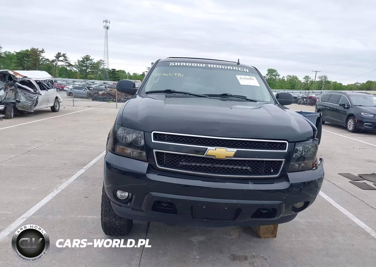 2011 Chevrolet Tahoe Lt VIN:1GNSKBE01BR283120 - 13