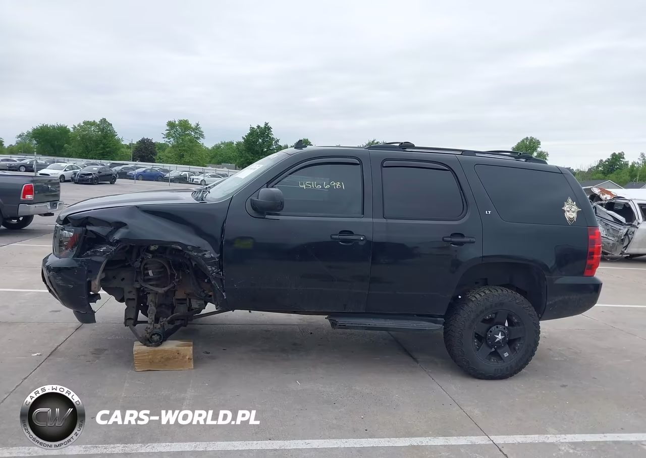 2011 Chevrolet Tahoe Lt VIN:1GNSKBE01BR283120 - 15