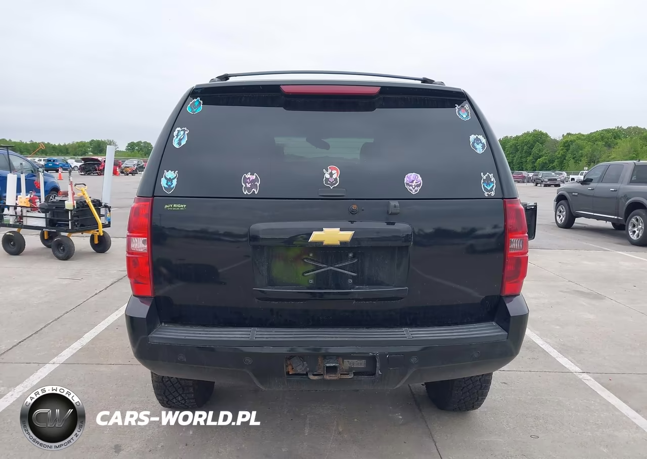 2011 Chevrolet Tahoe Lt VIN:1GNSKBE01BR283120 - 17