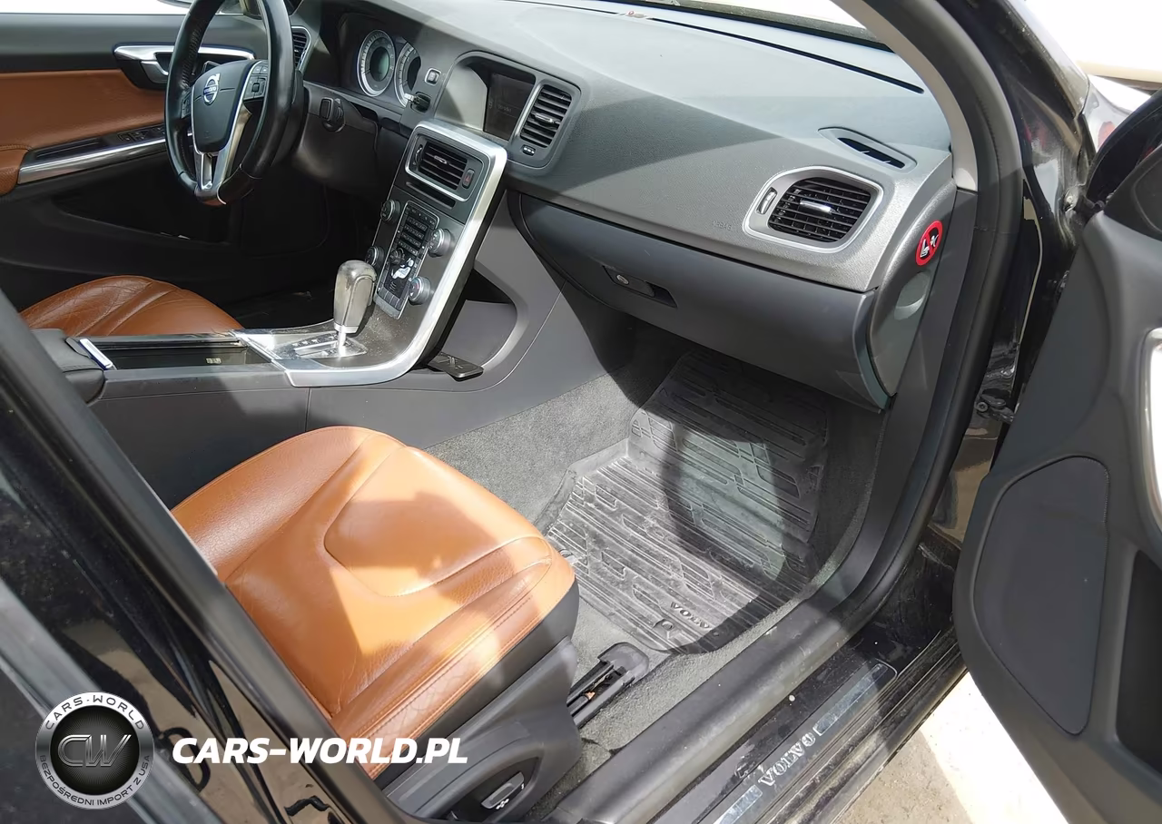 2012 Volvo S60 T5 VIN:YV1622FSXC2039531 - 5