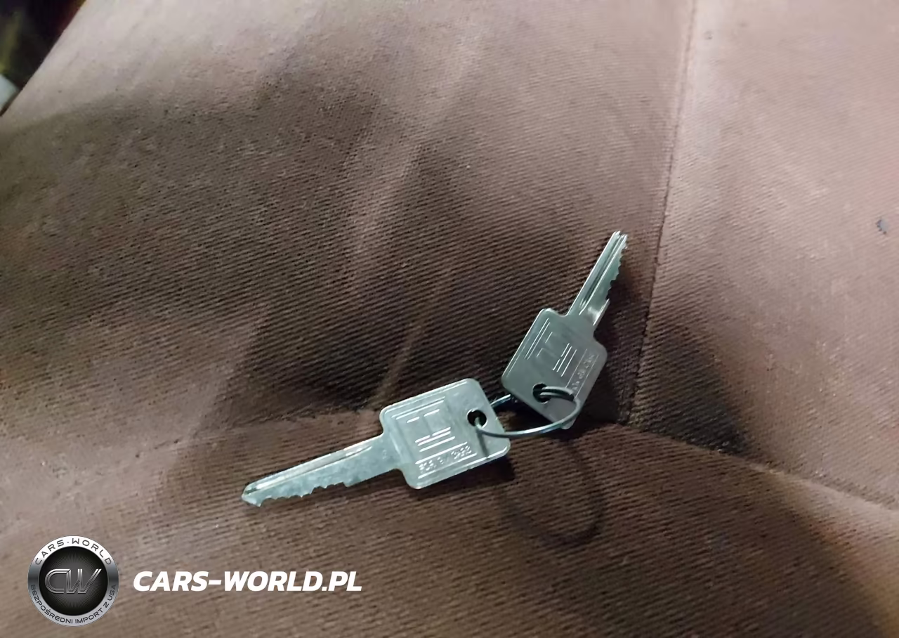 1992 Chevrolet Gmt-400 K1500 VIN:1GCEK14K5NZ131381 - 11