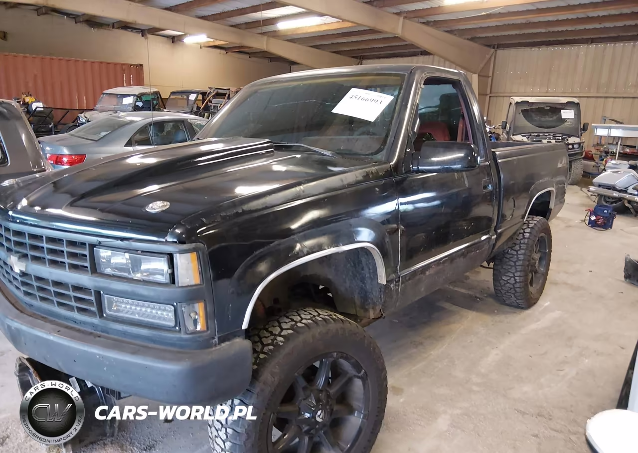1992 Chevrolet Gmt-400 K1500 VIN:1GCEK14K5NZ131381 - 2