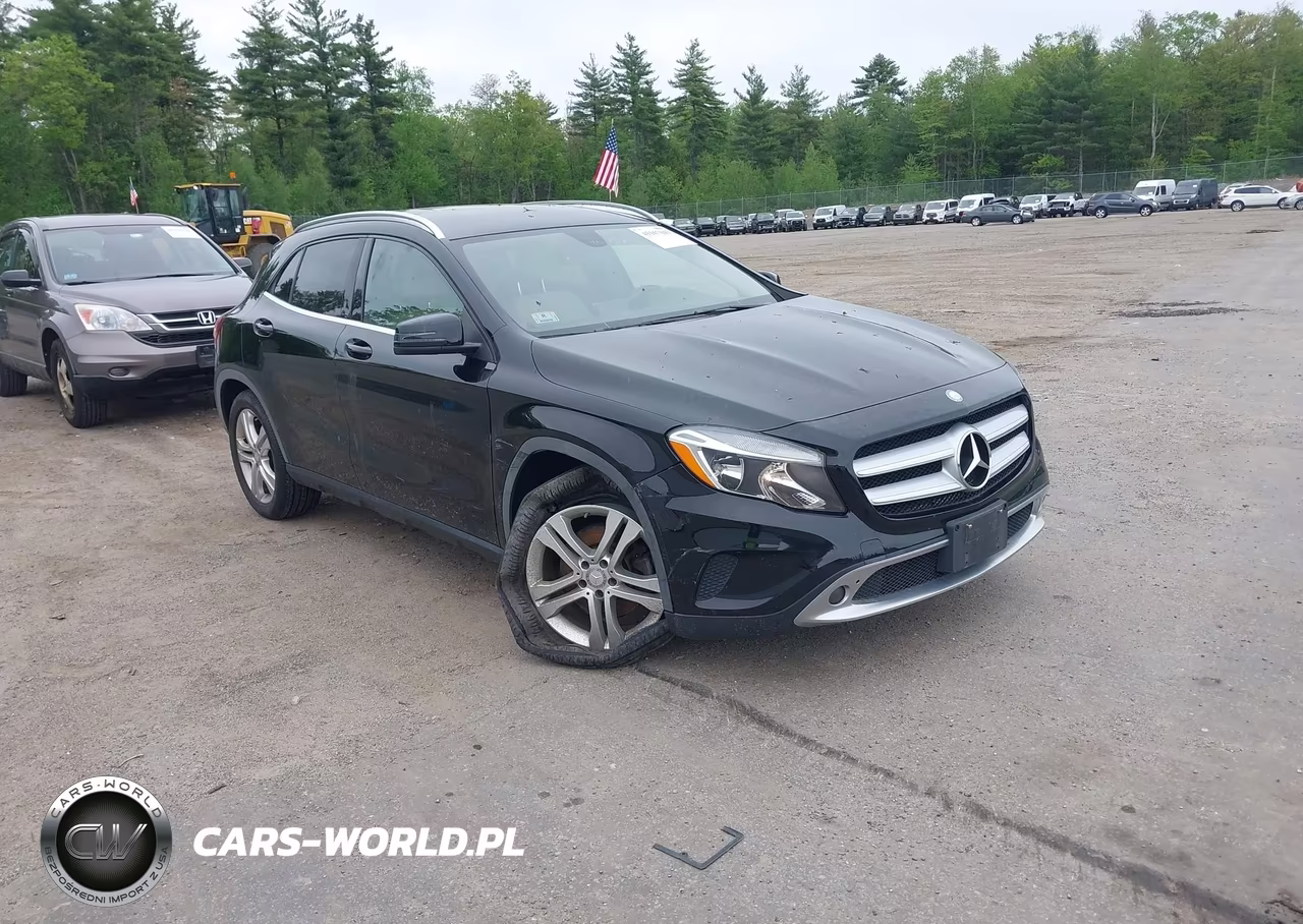 2015 Mercedes-Benz Gla 250 4Matic – zdjęcie 1 z 18