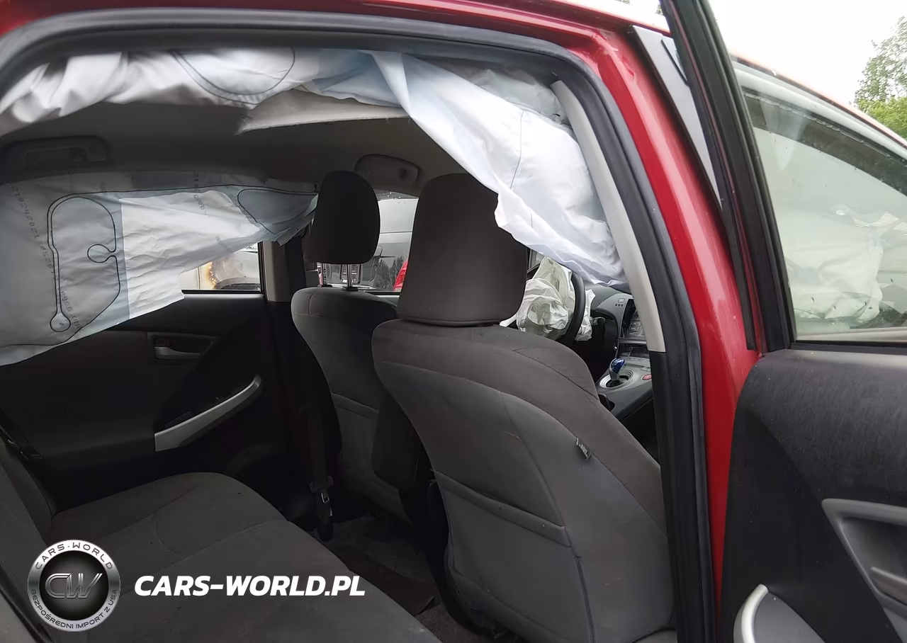 2013 Toyota Prius Two VIN:JTDKN3DU3D1720031 - 8