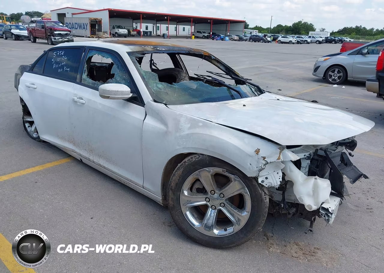 2021 Chrysler 300 – zdjęcie 1 z 16