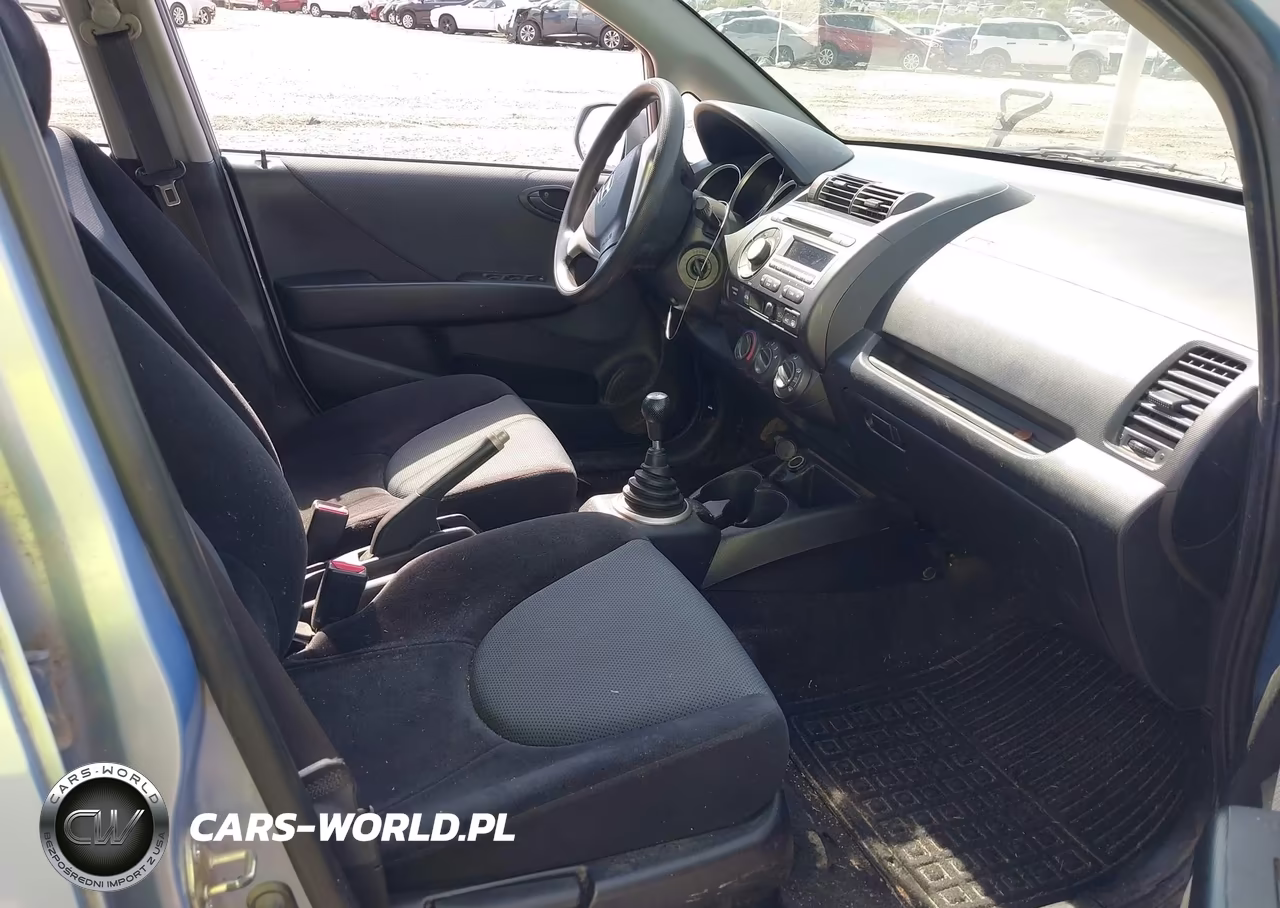 2008 Honda Fit VIN:JHMGD37468S010494 - 5