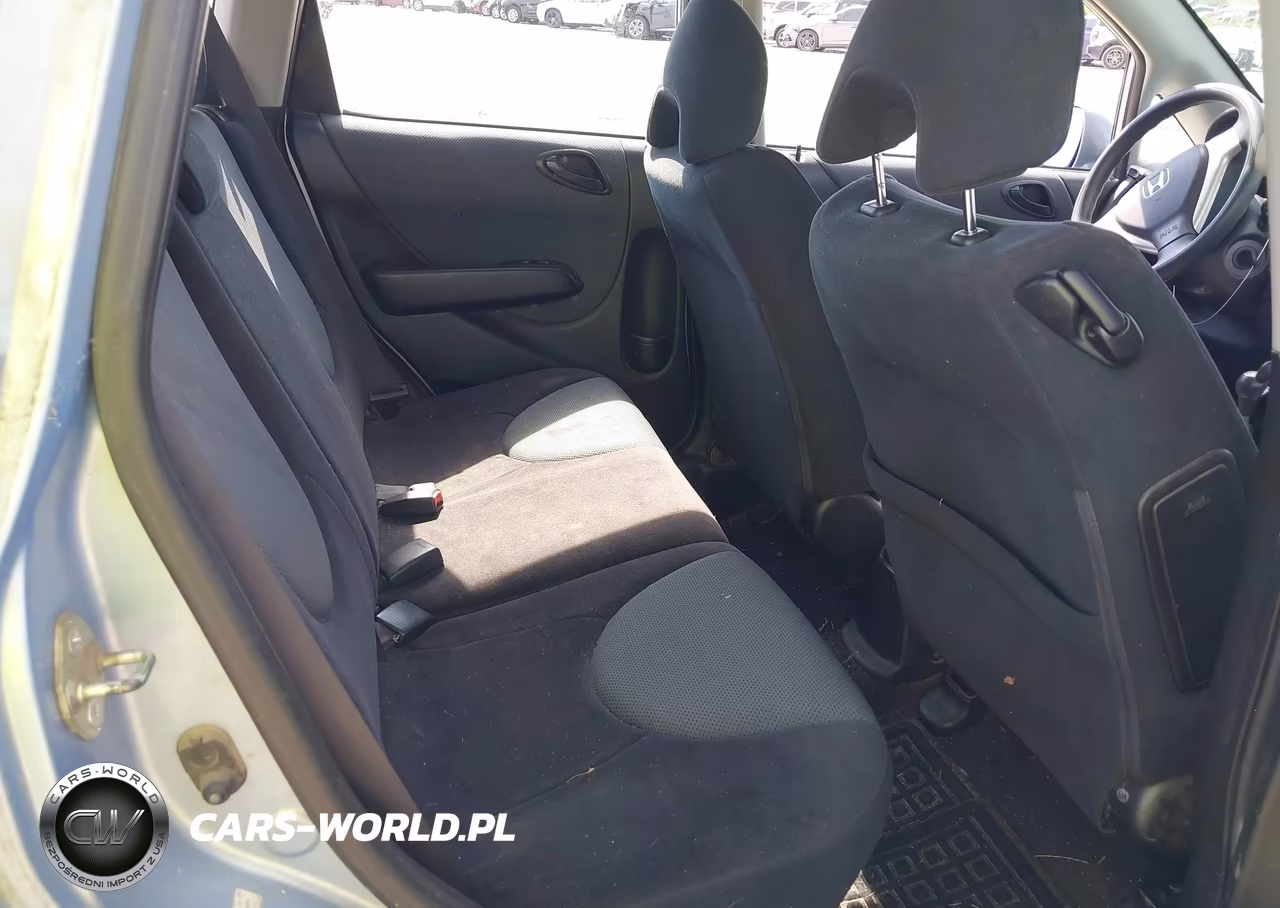 2008 Honda Fit VIN:JHMGD37468S010494 - 8