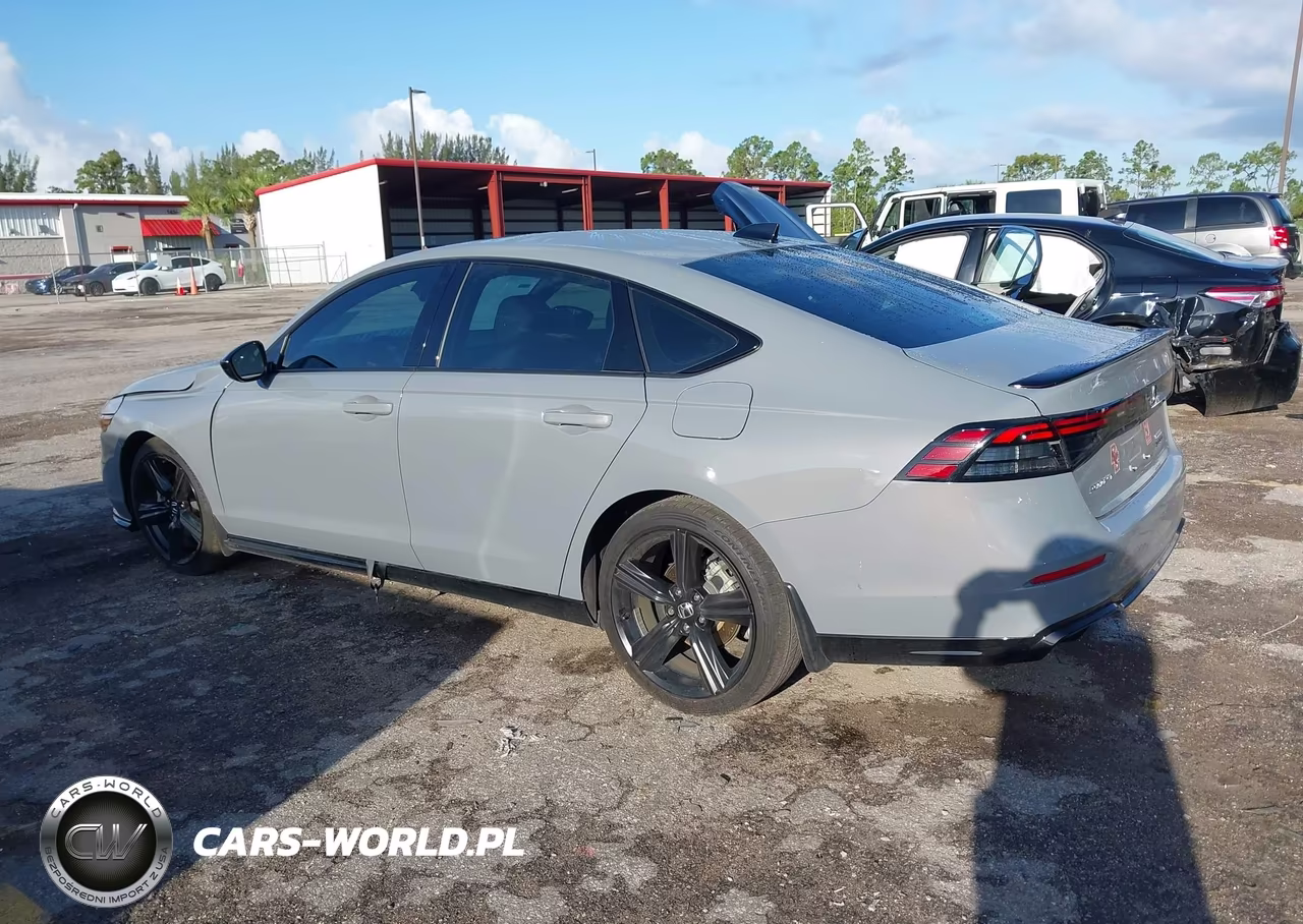 2025 Honda Accord Hybrid Sport-L VIN:1HGCY2F73SA050427 - 3