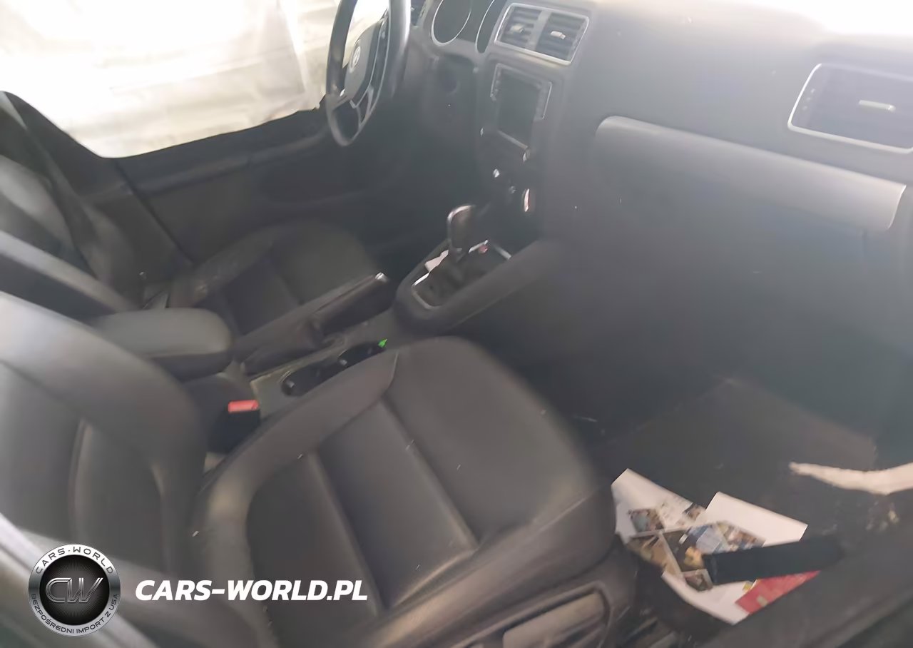 2017 Volkswagen Jetta 1.4T Se VIN:3VWDB7AJ3HM268204 - 5