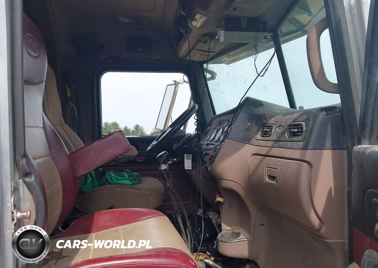 2014 Peterbilt 388 VIN:1XPWD49X5ED219640 - 7
