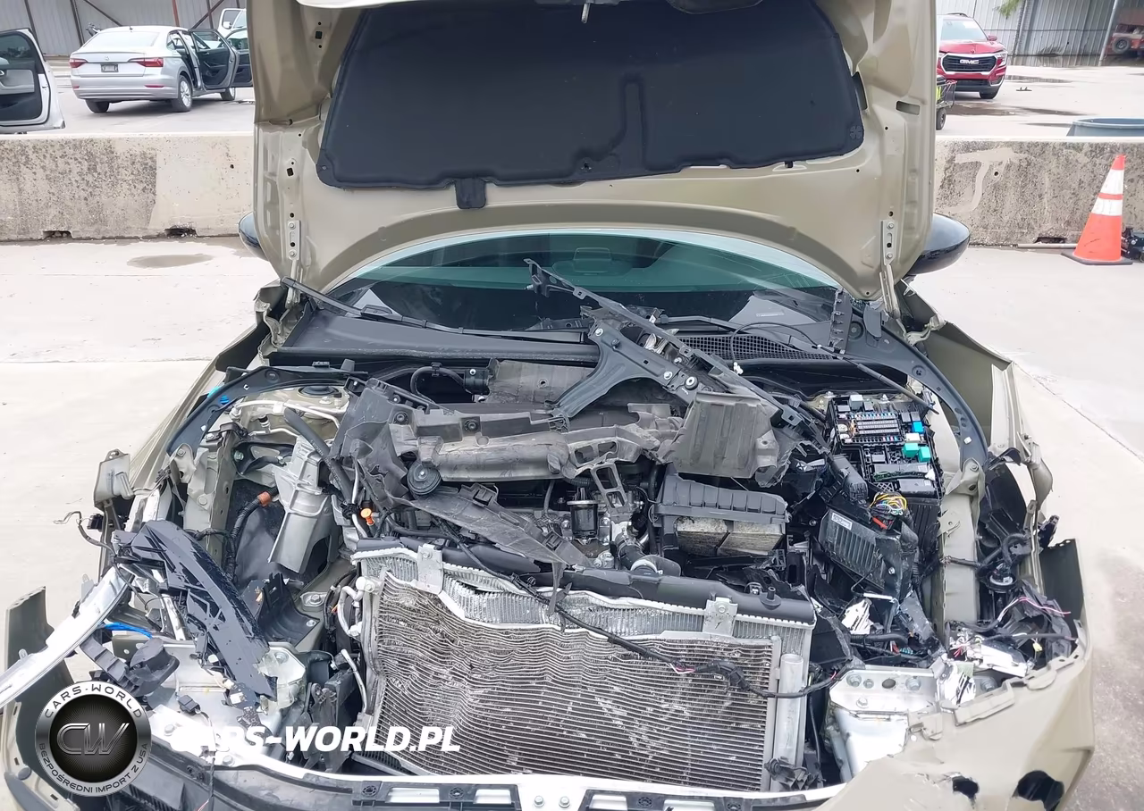 2025 Honda Civic Sedan Sport VIN:19XFL2H84SE017465 - 10