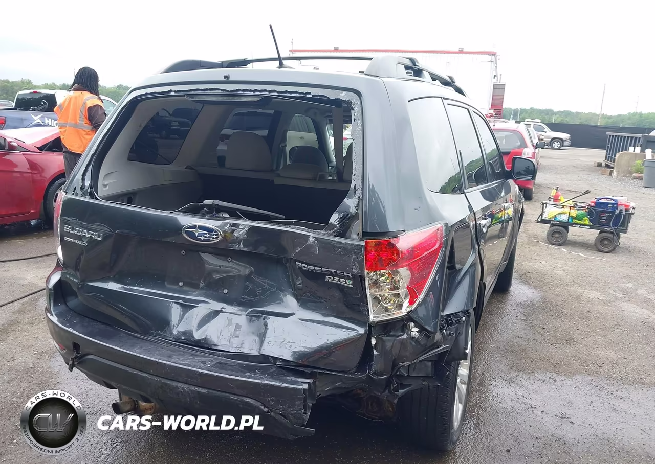 2012 Subaru Forester 2.5X Premium VIN:JF2SHADC4CH432688 - 6