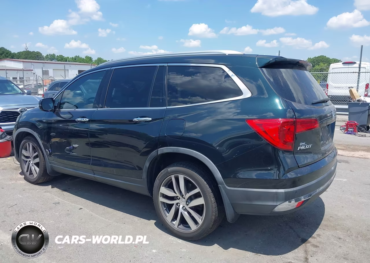 2016 Honda Pilot Touring VIN:5FNYF5H91GB054551 - 14